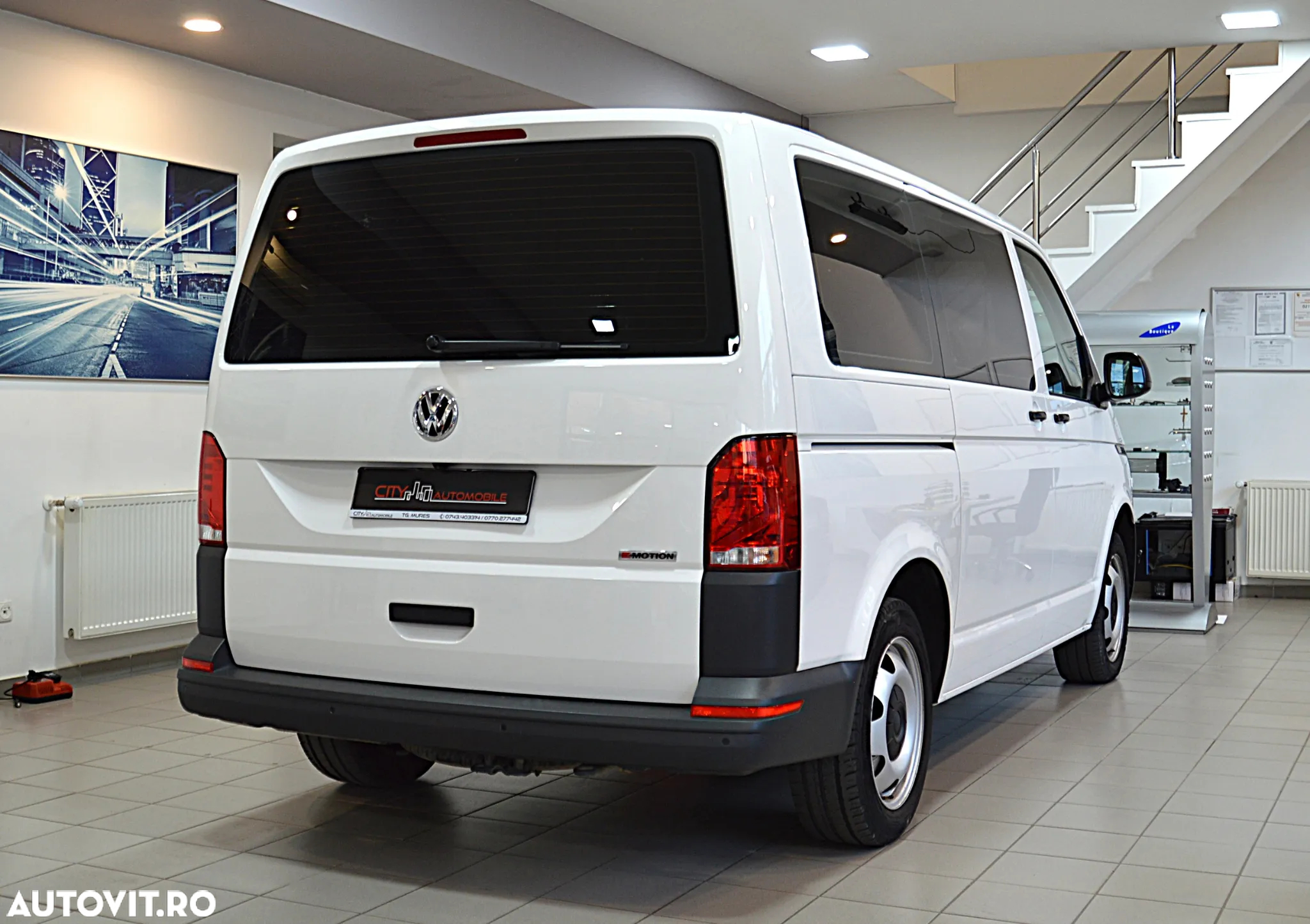 Volkswagen Transporter T6.1 DSG 4MOTION Kurz Plus Comfortline - 6