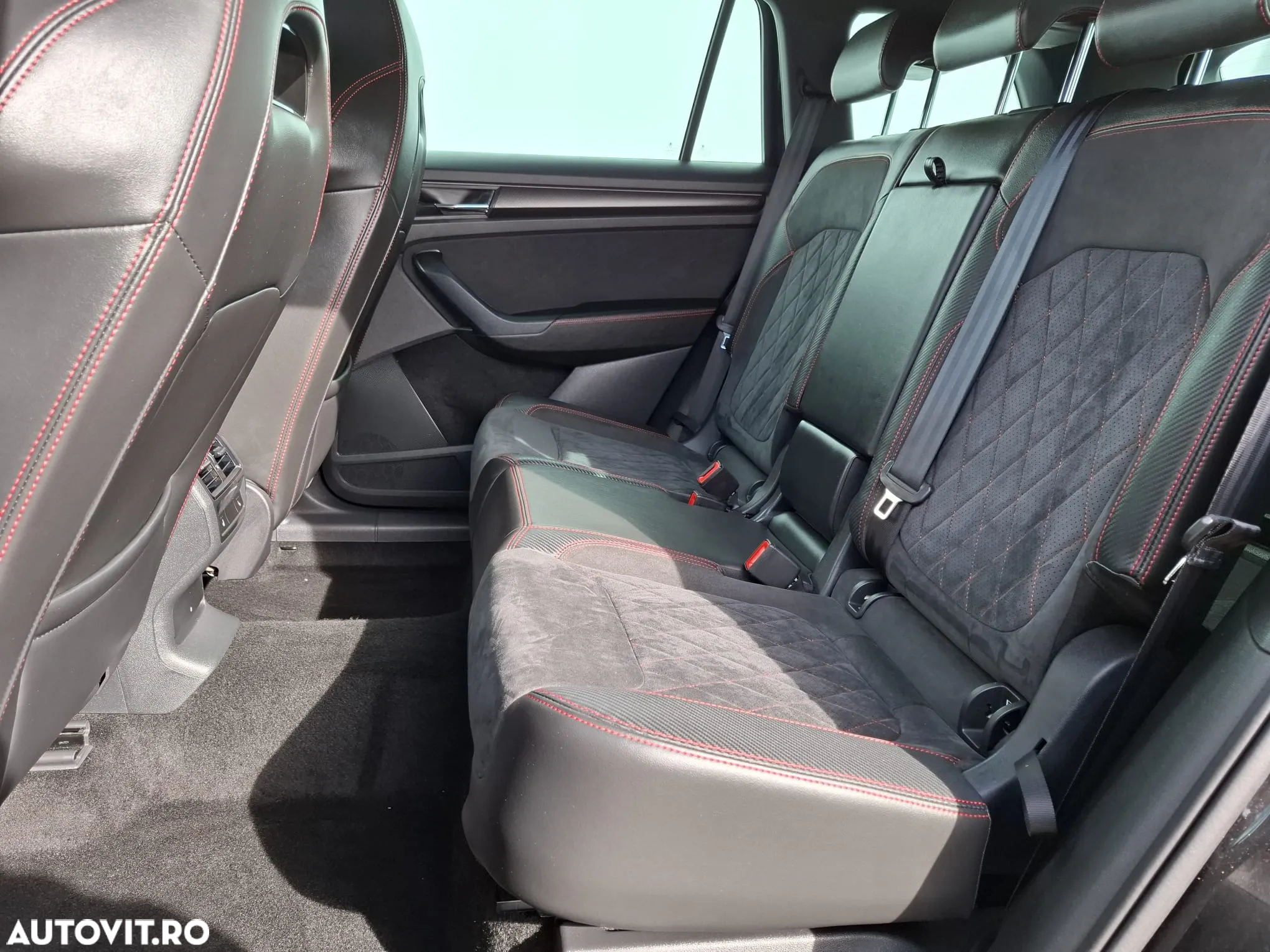 Skoda Kodiaq 2.0 TDI 4X4 DSG RS - 11