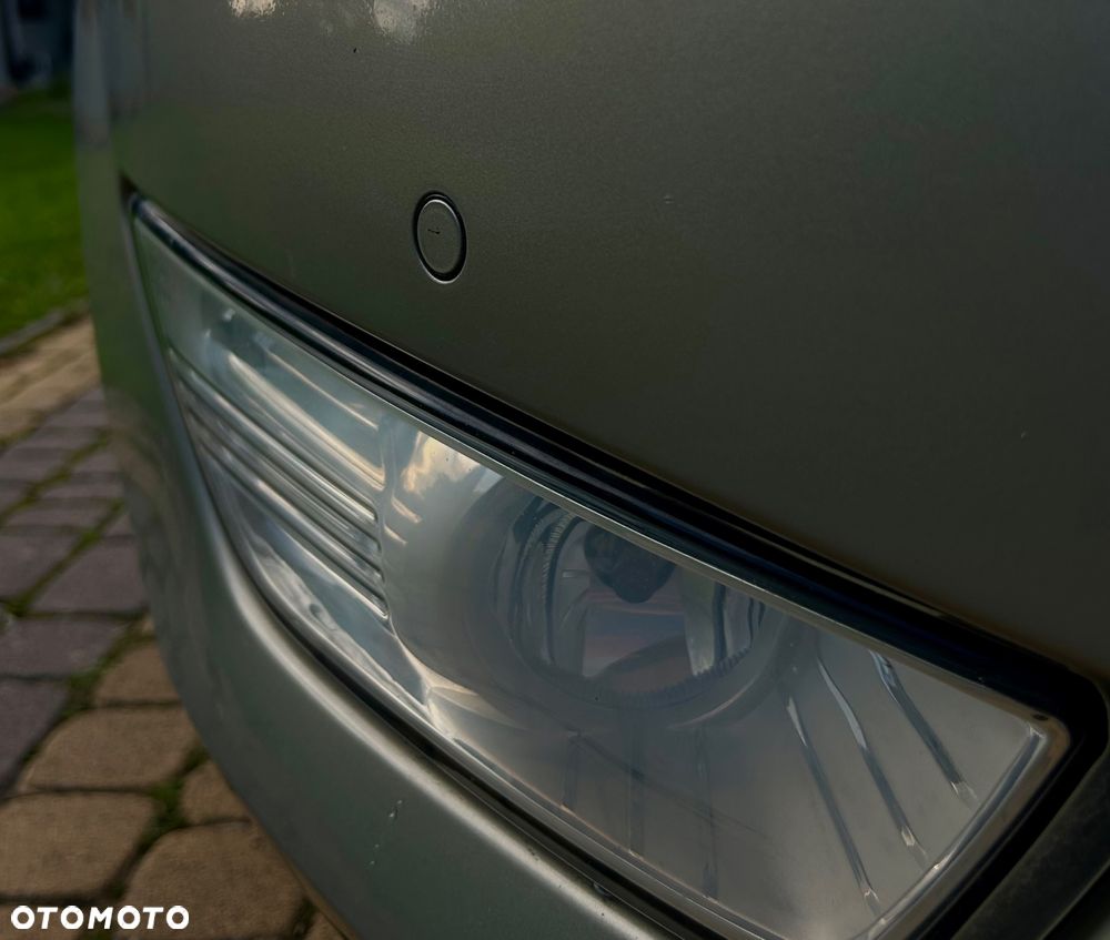 Ford Mondeo 1.6 Trend - 21