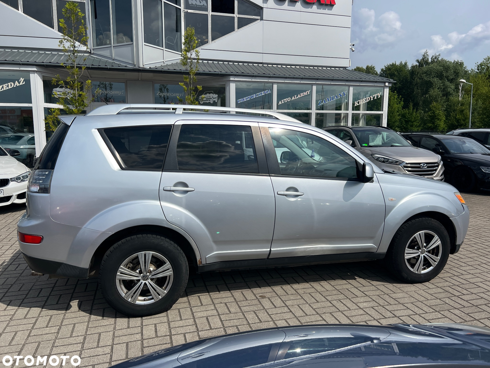 Mitsubishi Outlander 2.0 DI-D 4WD Instyle - 11