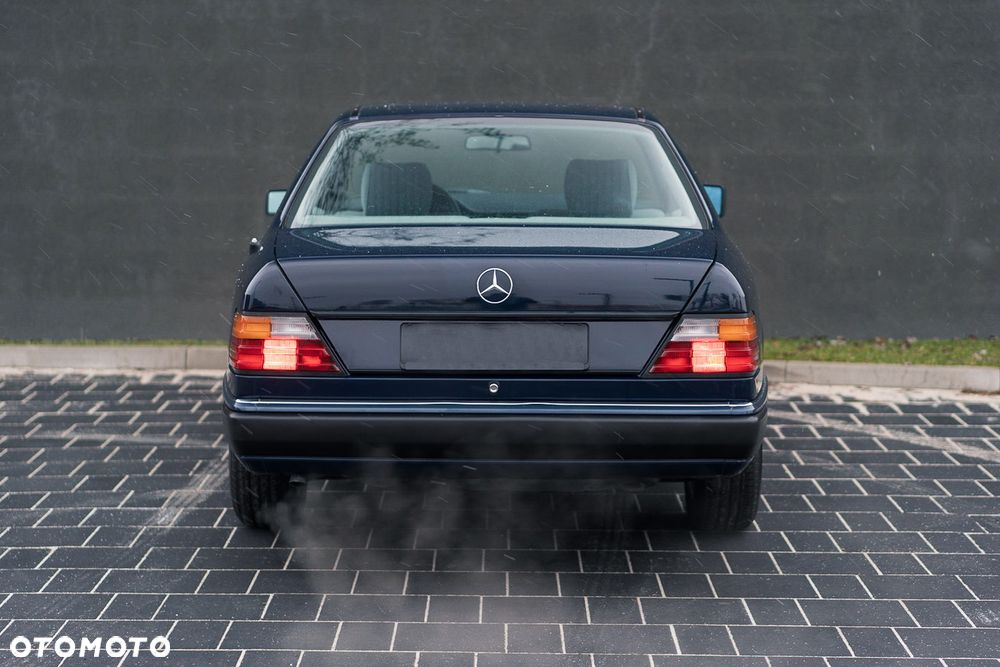Mercedes-Benz W124 (1984-1993) - 9