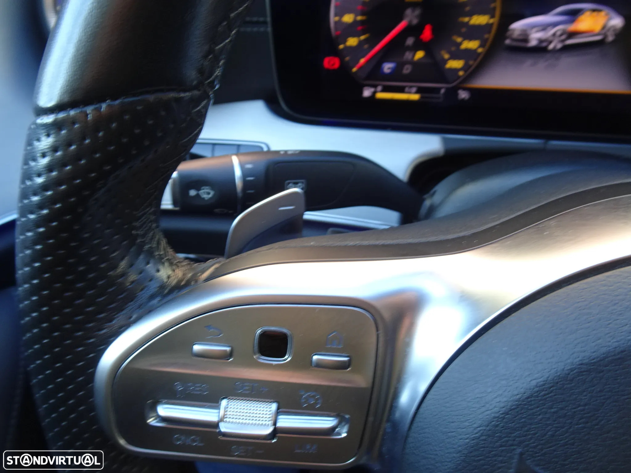 Mercedes-Benz CLS 300 d AMG Line - 34