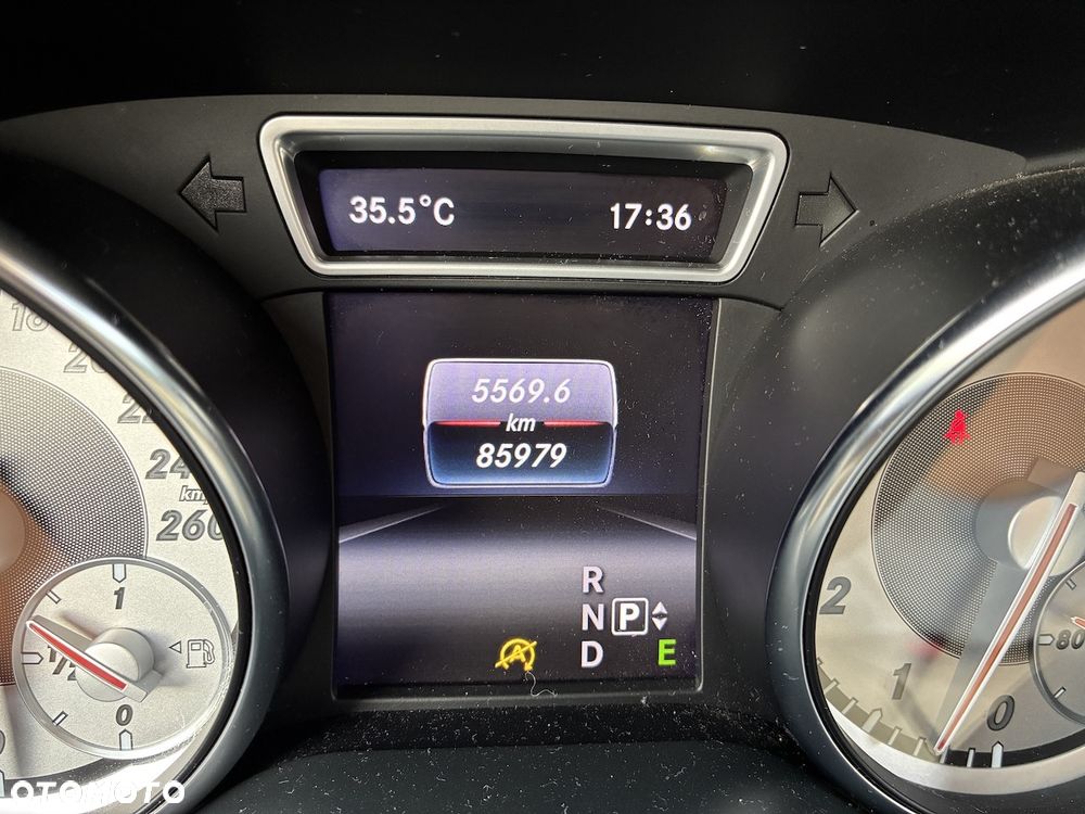 Mercedes-Benz GLA - 17