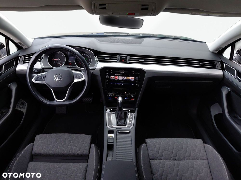 Volkswagen Passat Variant 2.0 TDI Business DSG - 17
