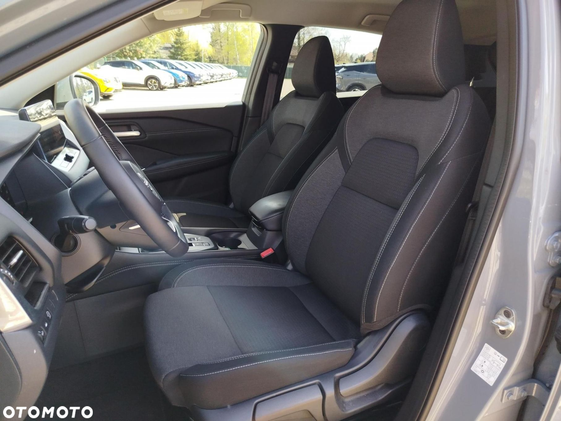 Nissan Qashqai 1.3 DIG-T mHEV N-Connecta - 11