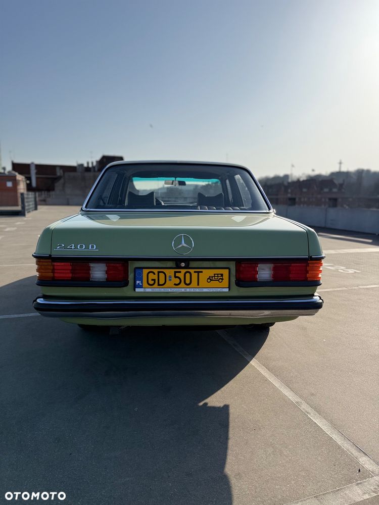 Mercedes-Benz W123 - 8