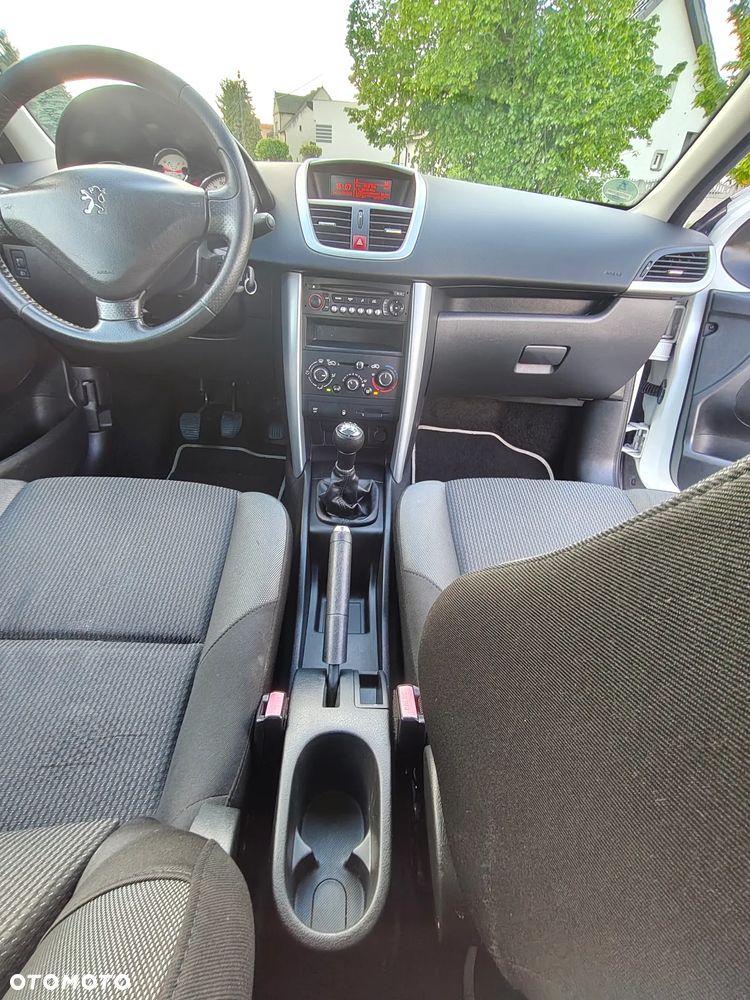 Peugeot 207 75 Urban Style - 22