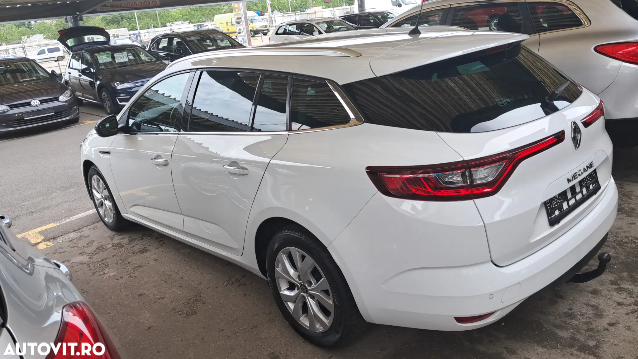 Renault Megane Estate TCe GPF Zen - 4