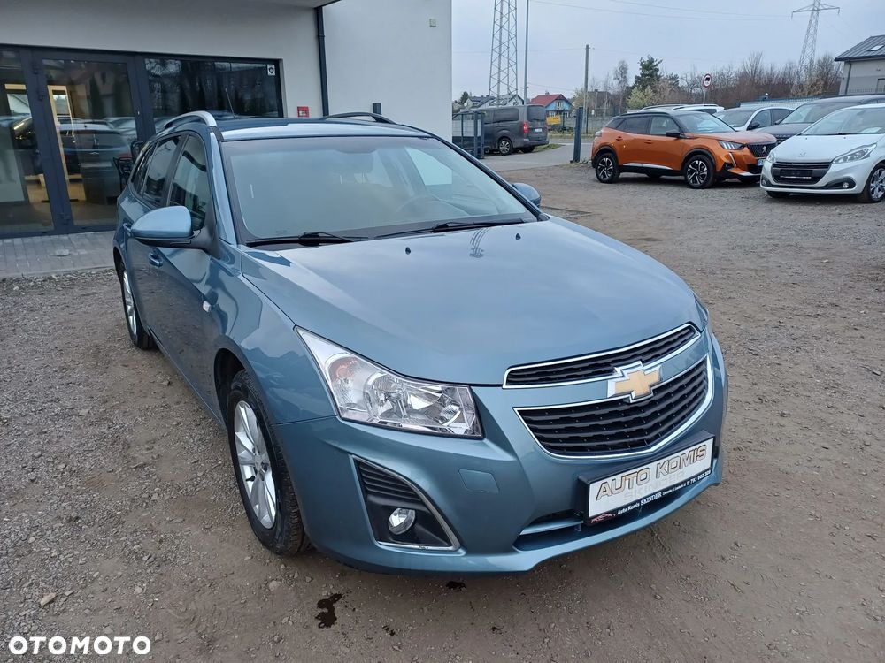 Chevrolet Cruze 1.6 LT+ - 9
