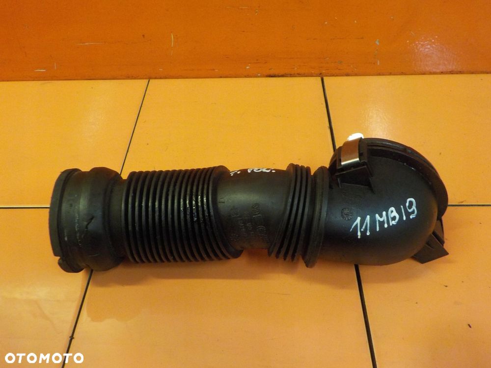 AUDI A3 8P GOLF PASSAT 2.0 TFSI 07r 200KM AXX rura powietrza 06F129627F - 1