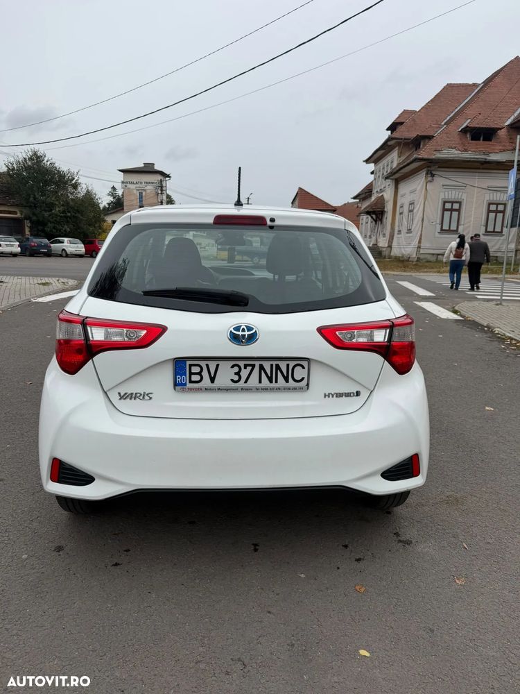 Toyota Yaris - 7