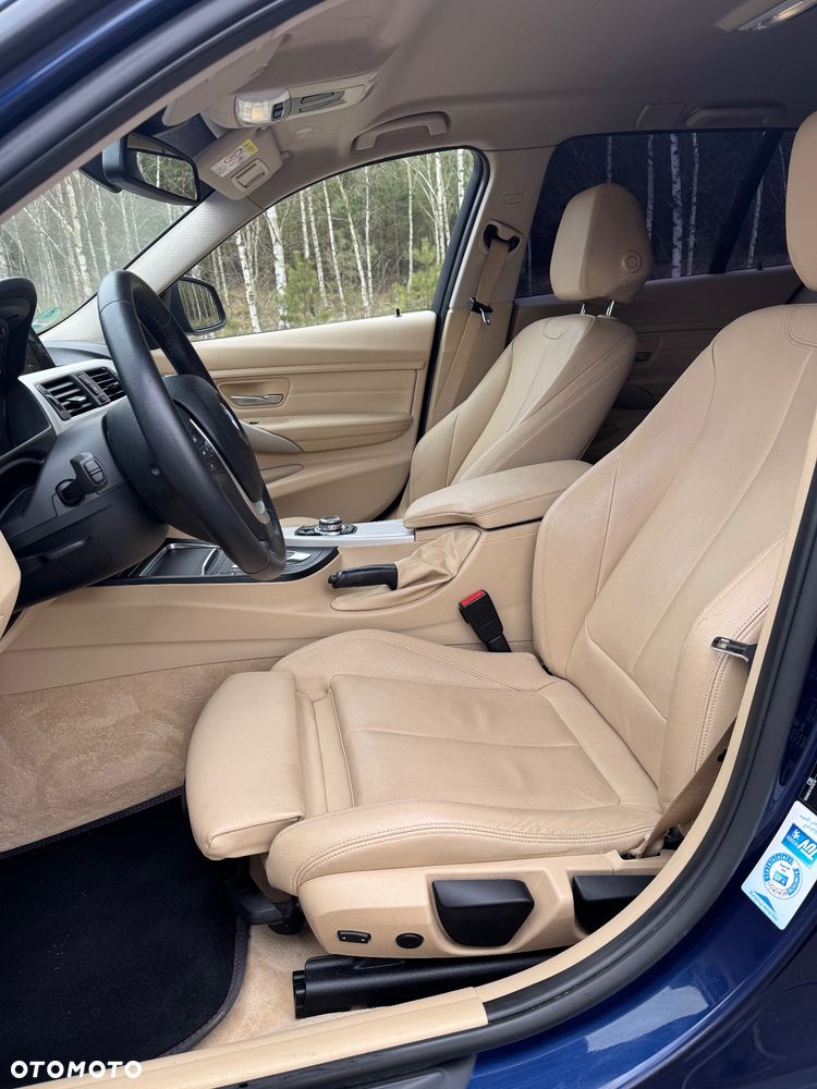 BMW Seria 3 320d Efficient Dynamics Edition Blue Perf - 15