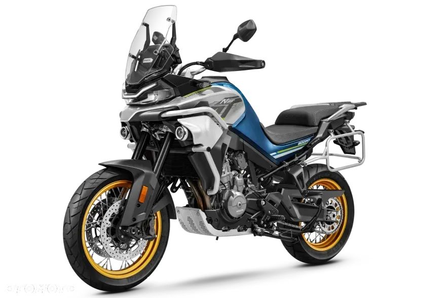 CFMoto 800MT Touring - 1