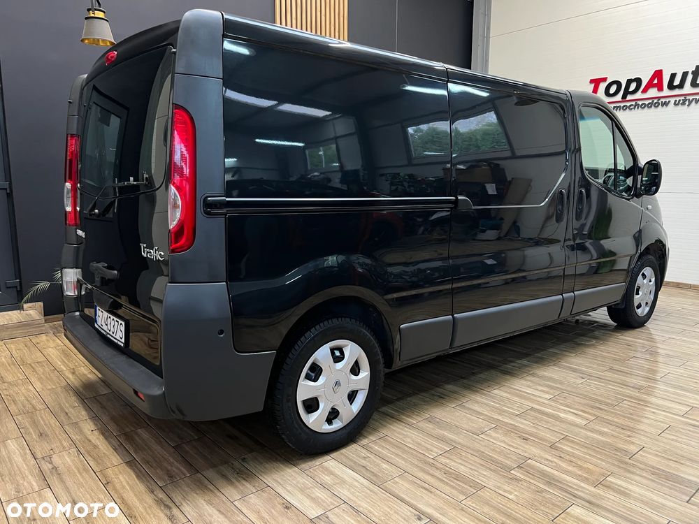 Renault TRAFIC - 7