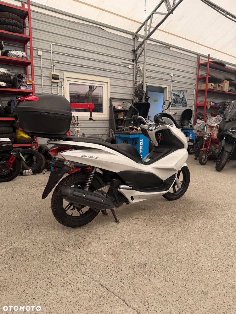 Honda PCX - 8