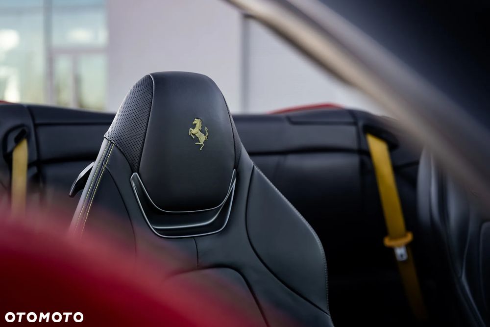 Ferrari Portofino - 37