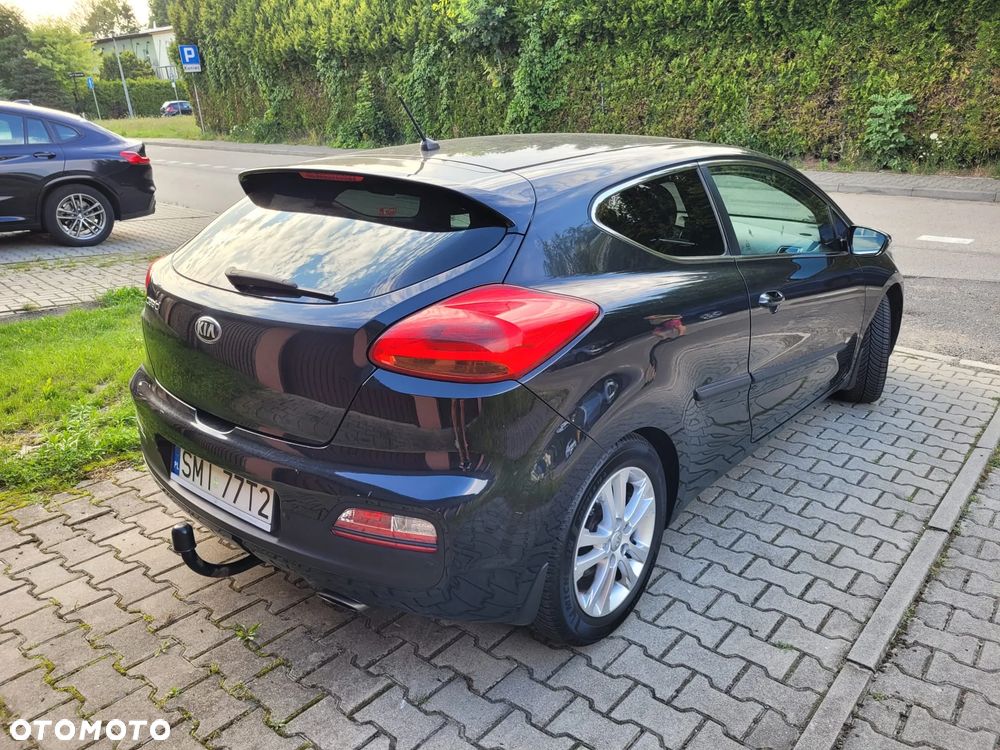 Kia Ceed 1.4 L - 3