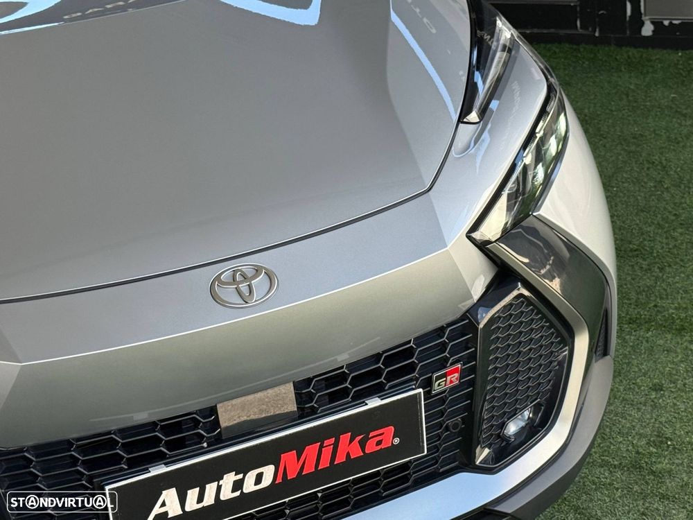 Toyota C-HR - 31