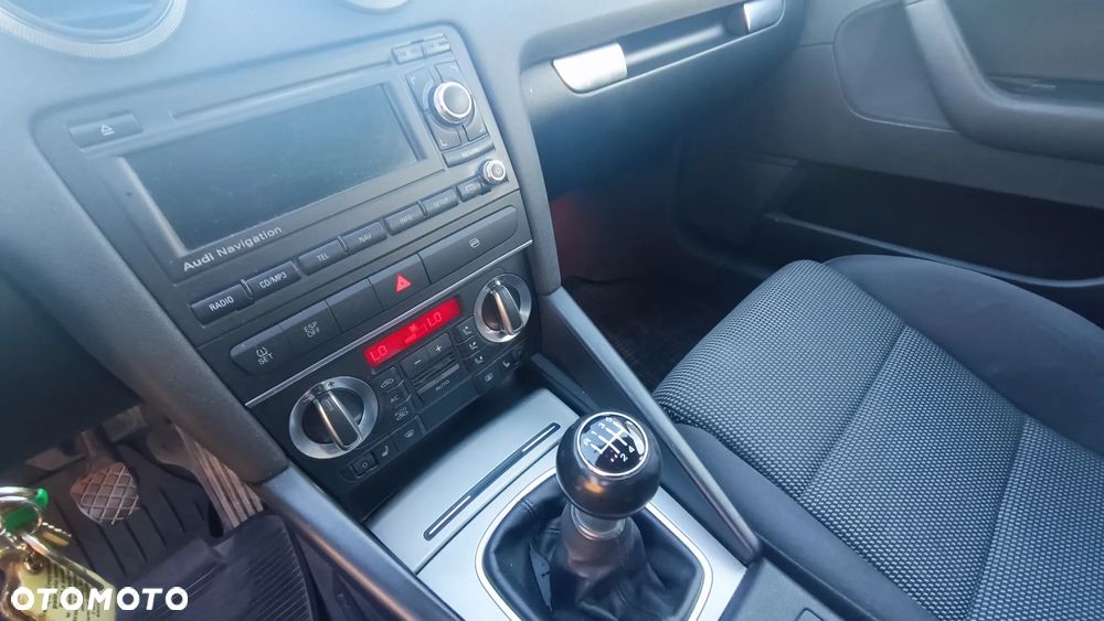 Audi A3 Sportback 2.0 TDI DPF Ambition - 15