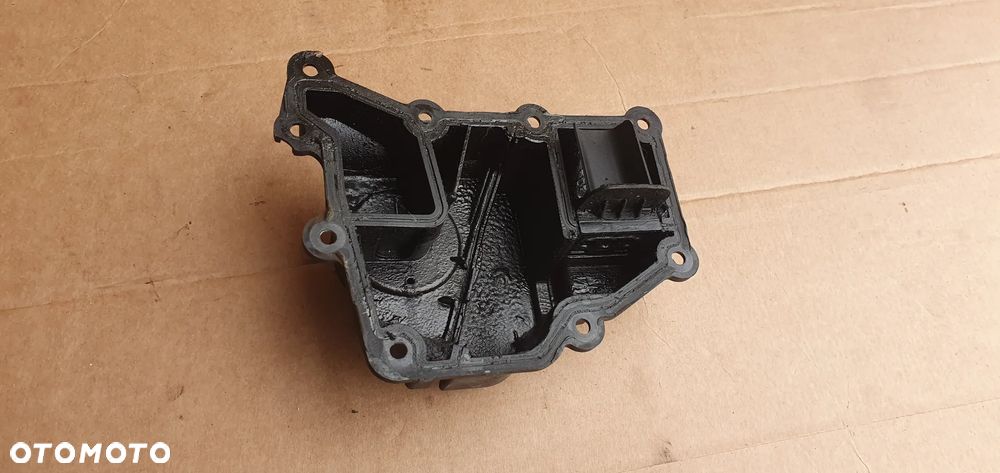 Odma separator oleju VW UP 1.0 MPI 04C103464E - 4