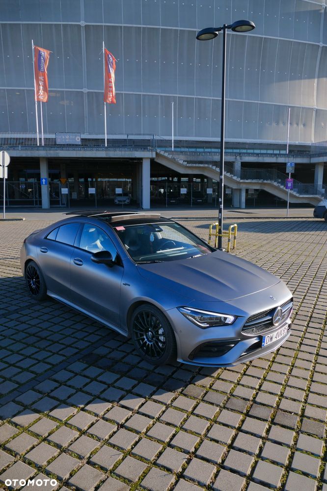 Mercedes-Benz CLA - 1