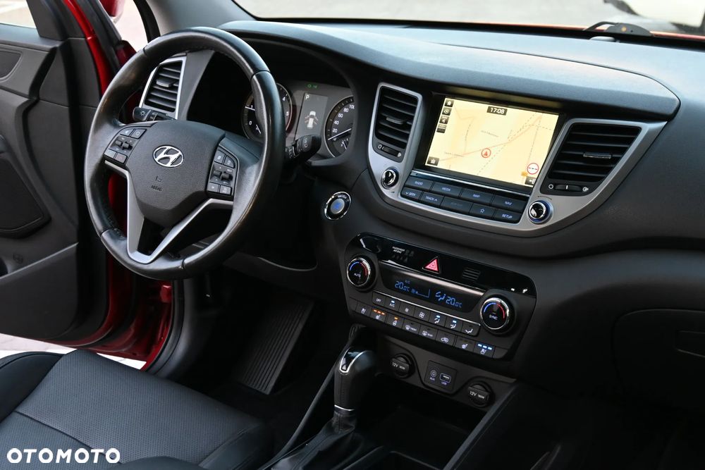 Hyundai Tucson 2.0 CRDI 4WD Automatik Premium - 22
