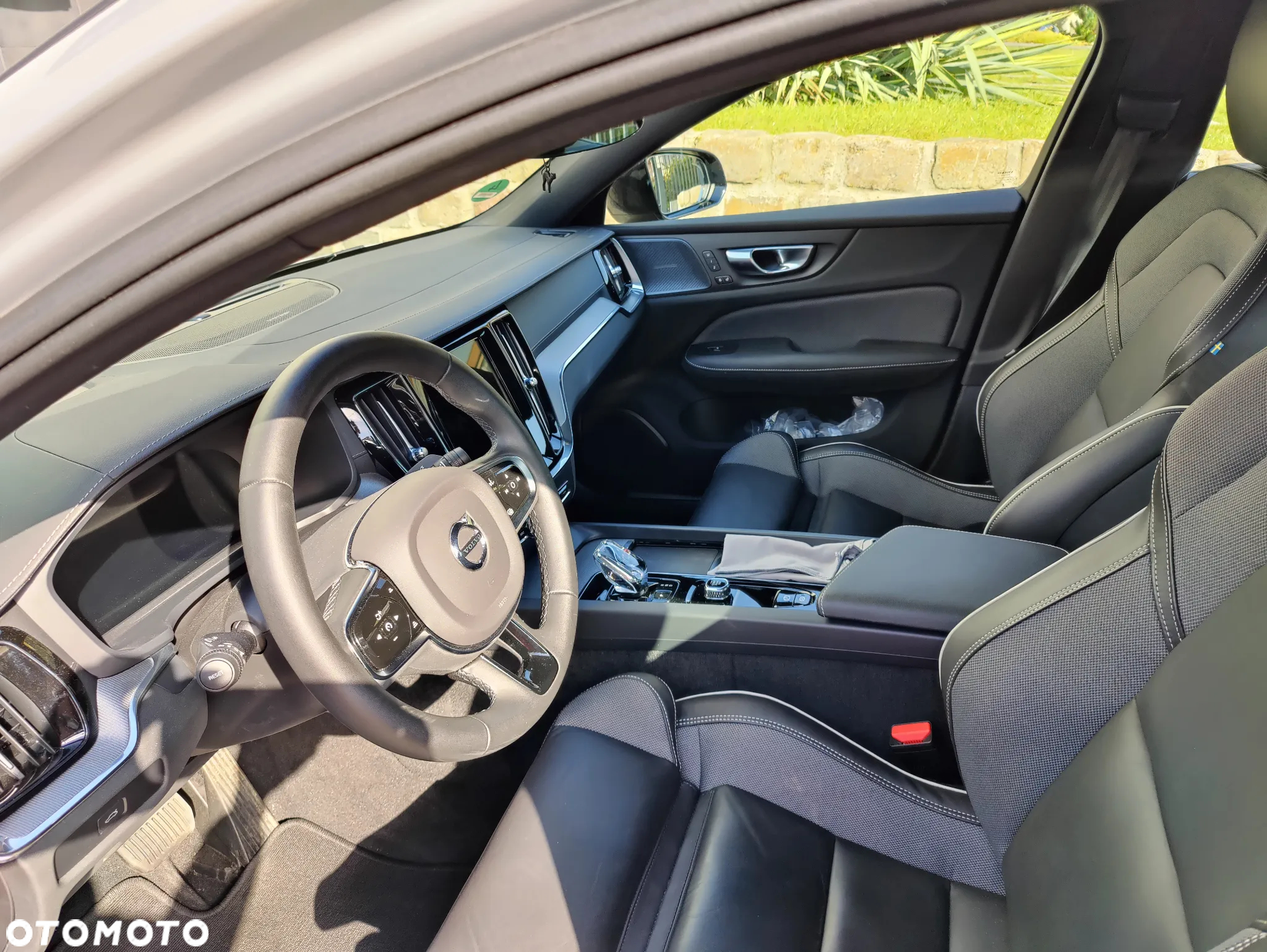 Volvo S60 B5 B AWD Ultimate Dark - 12