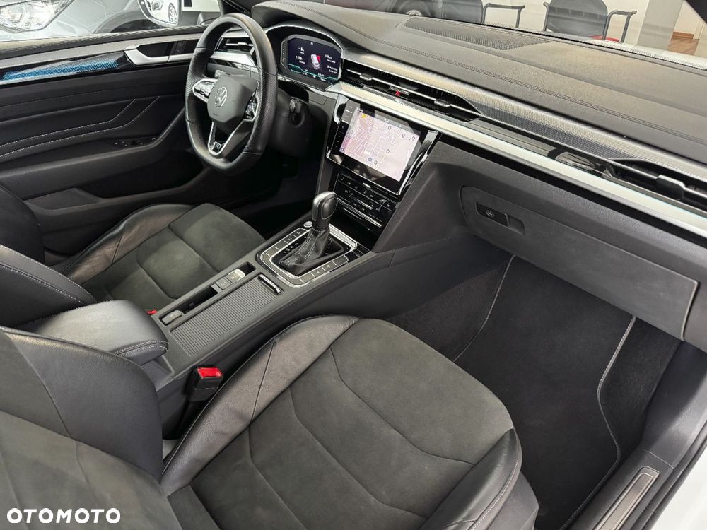 Volkswagen Arteon Shooting Brake - 22