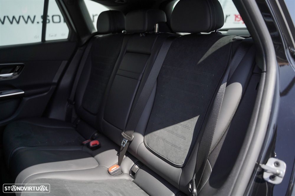 Mercedes-Benz GLC 300 e 4Matic - 13