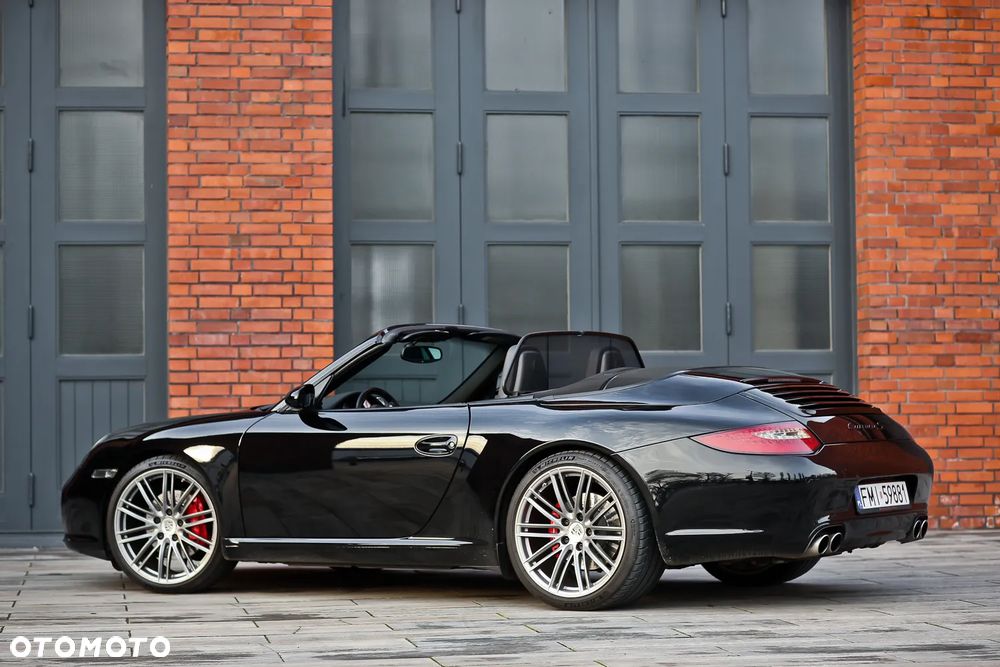 Porsche 911 Carrera S - 31