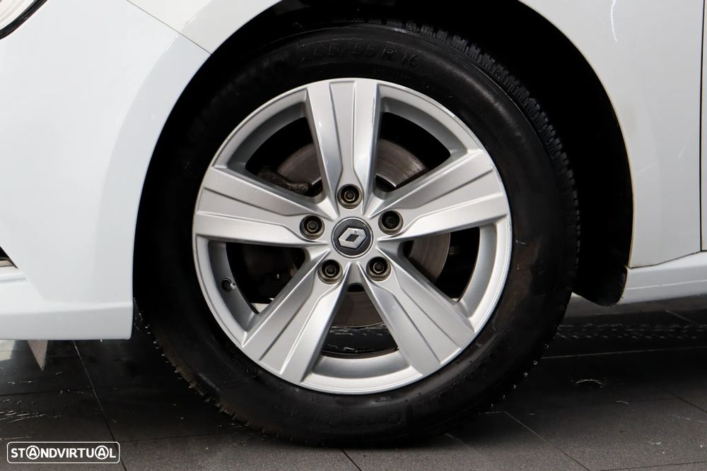 Renault MEGANE 4 - 3