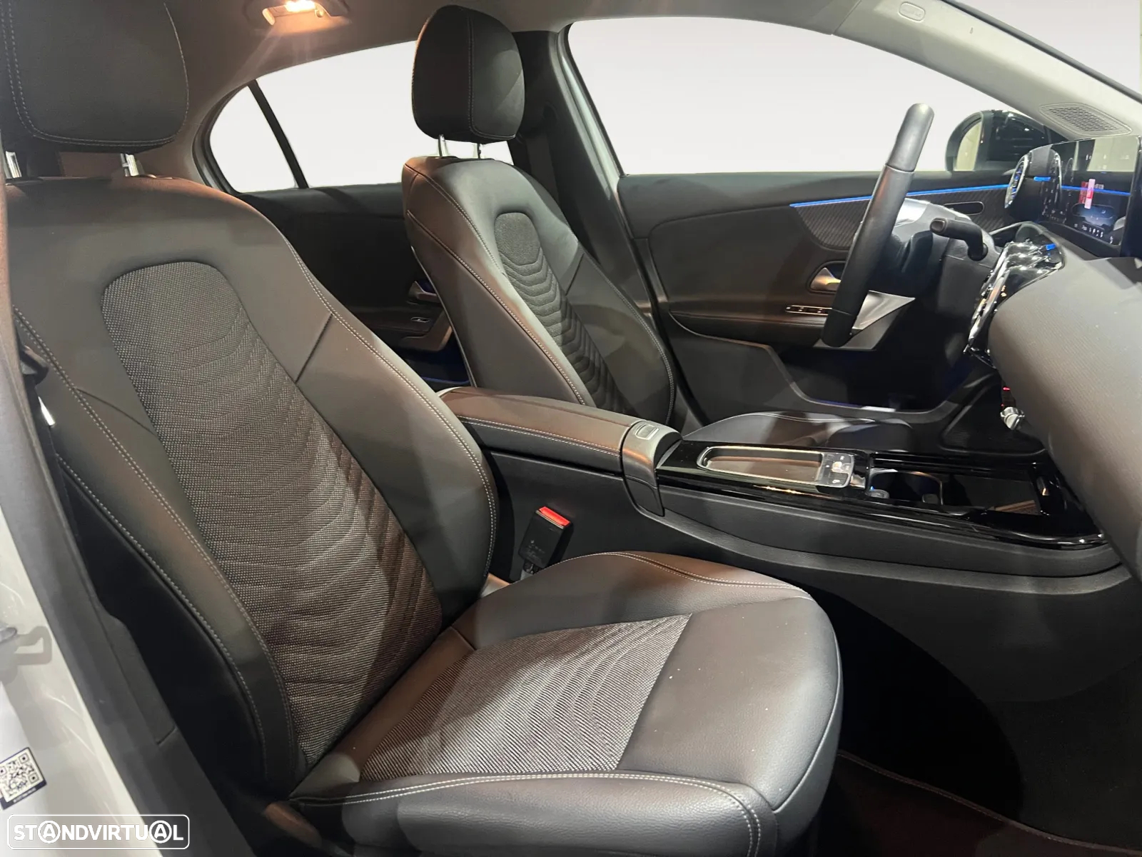 Mercedes-Benz A 250 e - 14