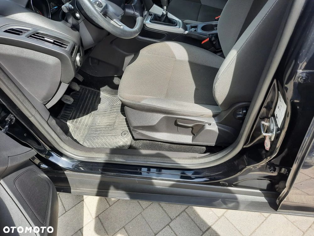 Ford Focus 1.6 TDCi Edition - 11