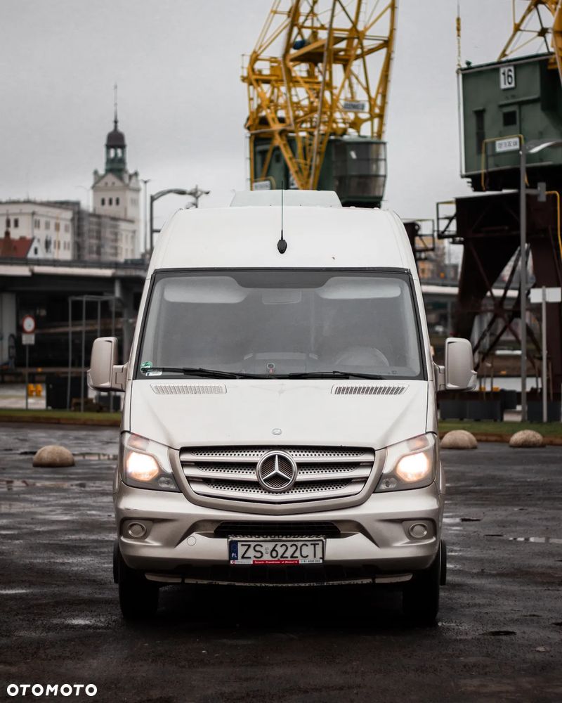 Mercedes-Benz SPRINTER - 7
