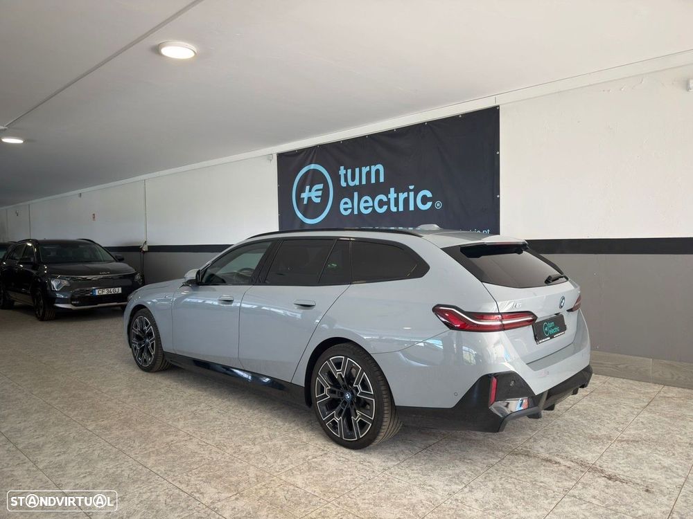 BMW i5 eDrive40 Pack Desportivo M Pro - 3