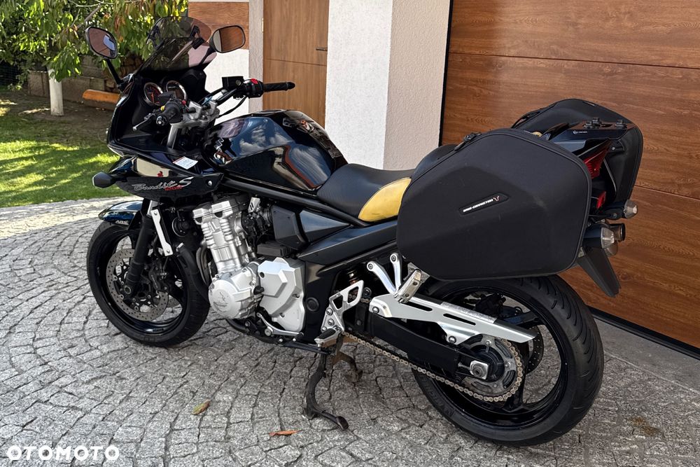 Suzuki Bandit - 18