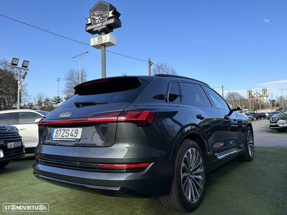 Audi e-tron 55 quattro S line - 4