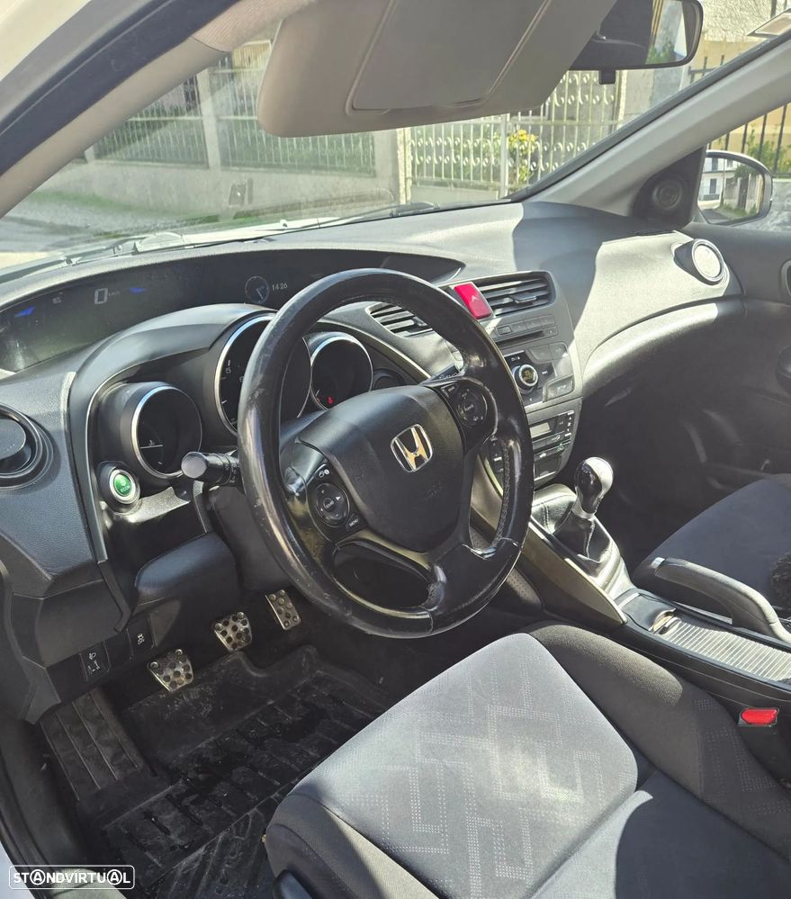 Honda Civic 1.4 i-VTEC City - 11