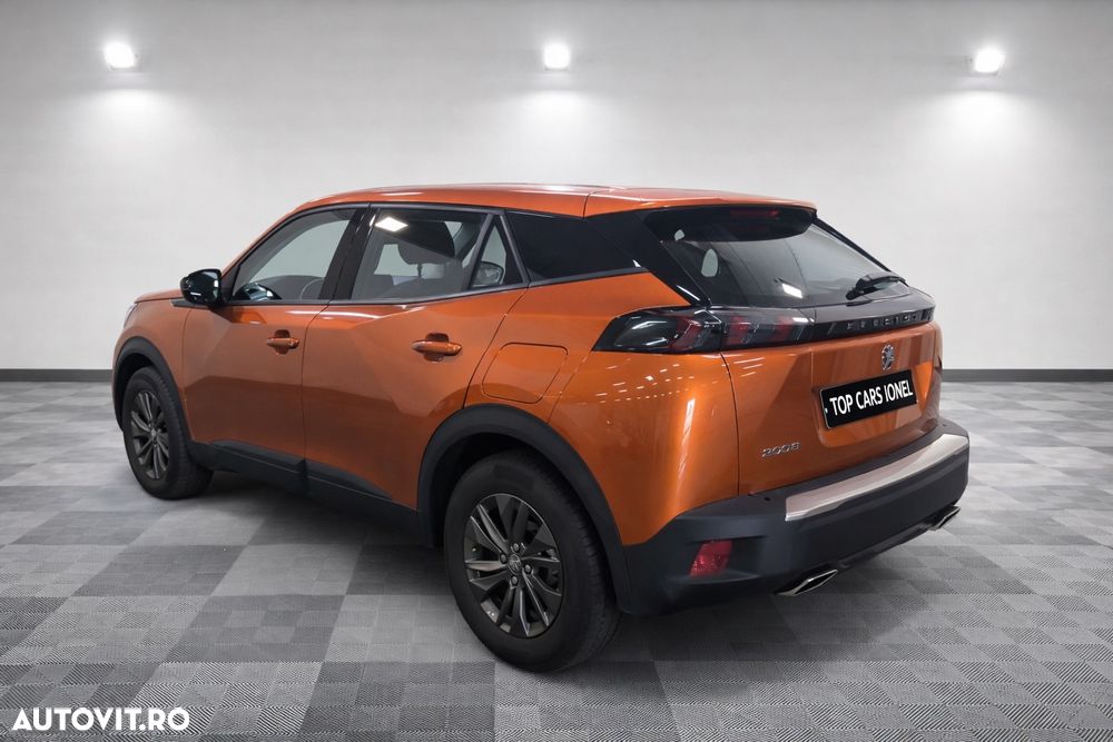 Peugeot 2008 PureTech 130 EAT8 Active Pack - 5