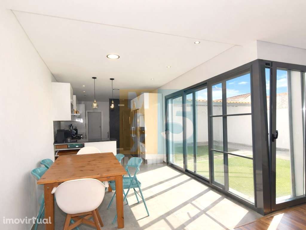 Moradia com 2 terraços em zona calma - Montijo - Grande imagem: 2/52