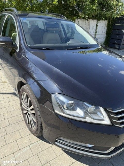 Volkswagen Passat 2.0 TDI Comfortline DSG - 12