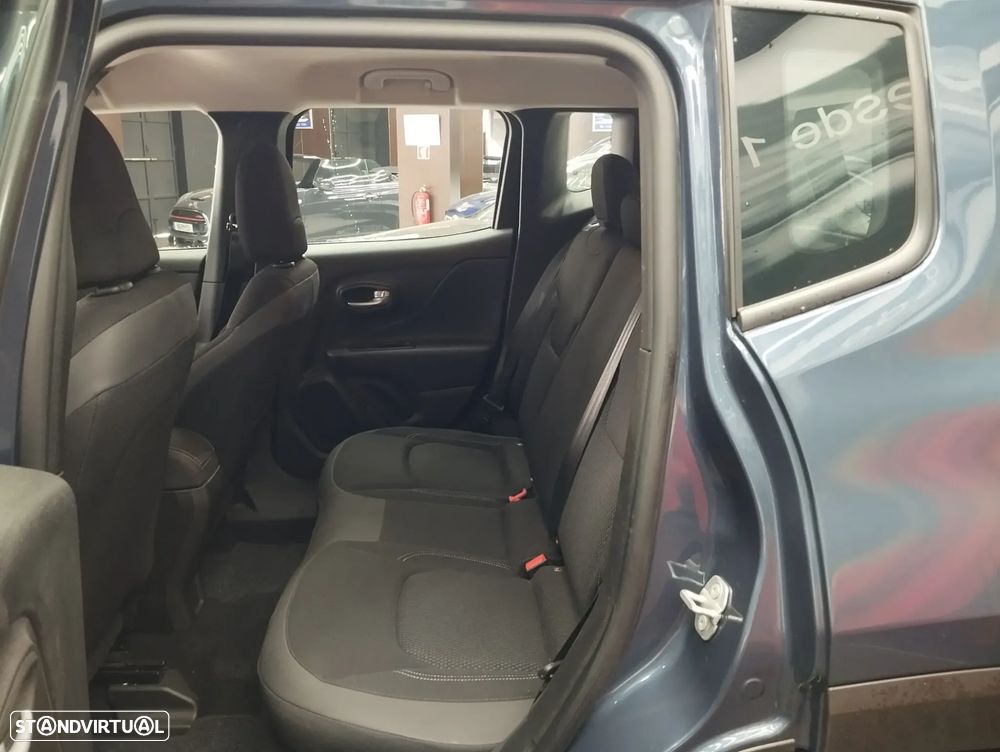 Jeep Renegade 1.5 TG e-Hybrid Longitude DCT - 10