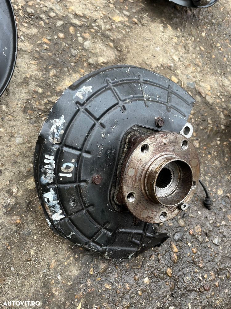 Fuzeta dreapta fata Alfa Romeo giulietta 2014 - 1