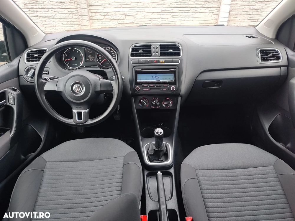 Volkswagen Polo - 9