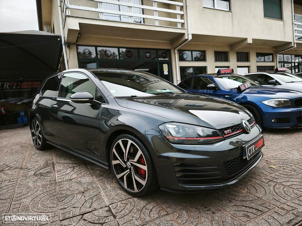 VW Golf GTI Performance BlueMotion - 4