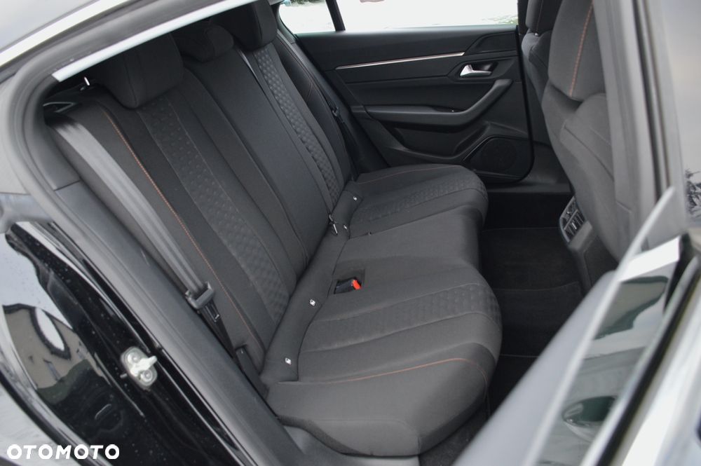 Peugeot 508 BlueHDi 130 Active - 29