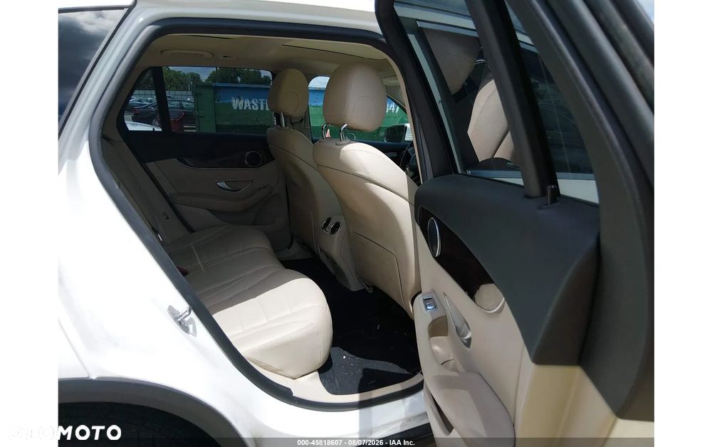 Mercedes-Benz GLC - 10