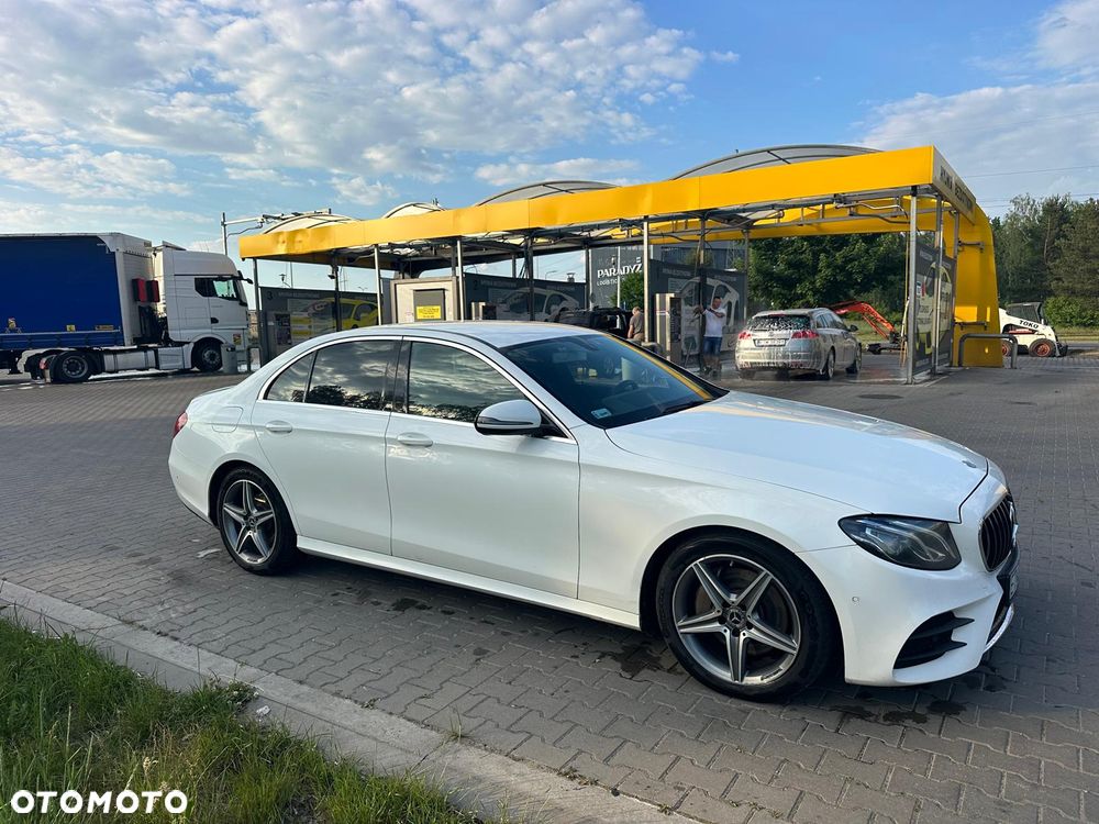 Mercedes-Benz Klasa E 220 d 9G-TRONIC - 7