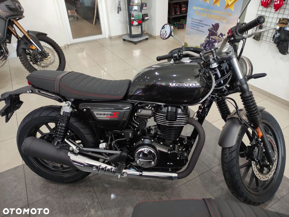 Honda CB - 2