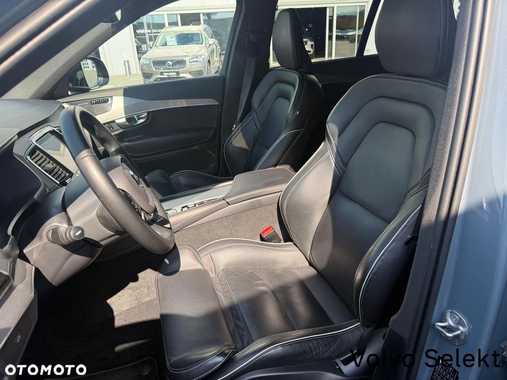 Volvo XC 90 - 13